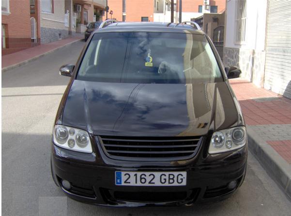 2005 Volkswagen Touran 2.0 TDI Advance Negro