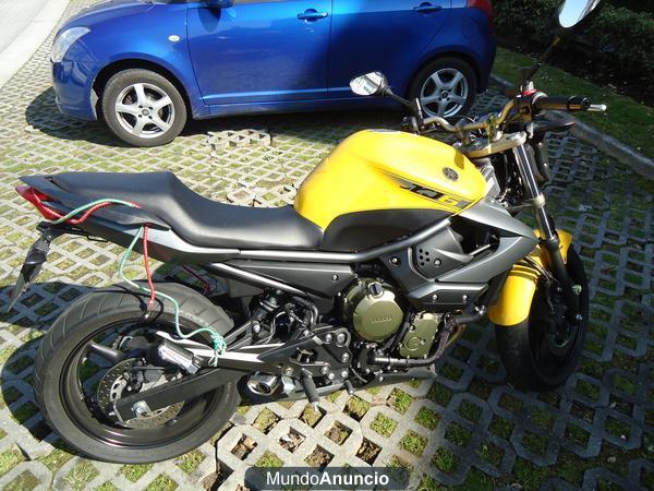 Yamaha XJ6N con ABS