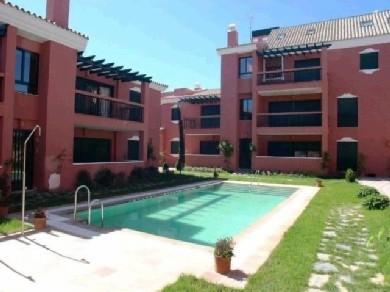 Apartamento con 2 dormitorios se vende en Marbella, Costa del Sol