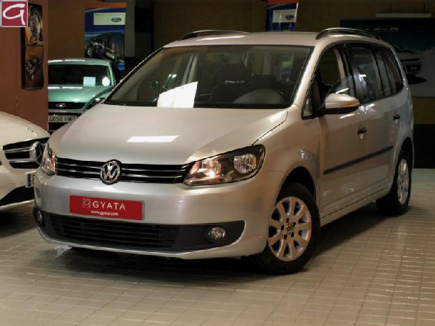 Volkswagen Touran 1.6 TDI 105cv Edition, 16.400€