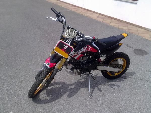 moto de pit cross