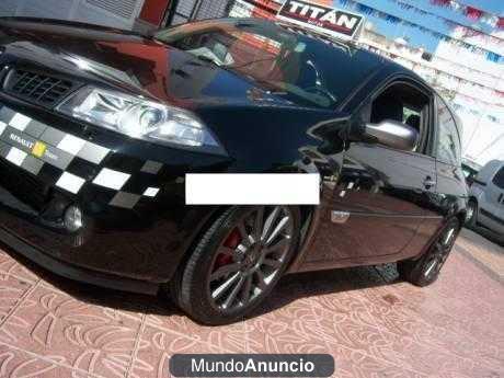 Renault Megane Megane F1 Team R26 2.0T 230CV