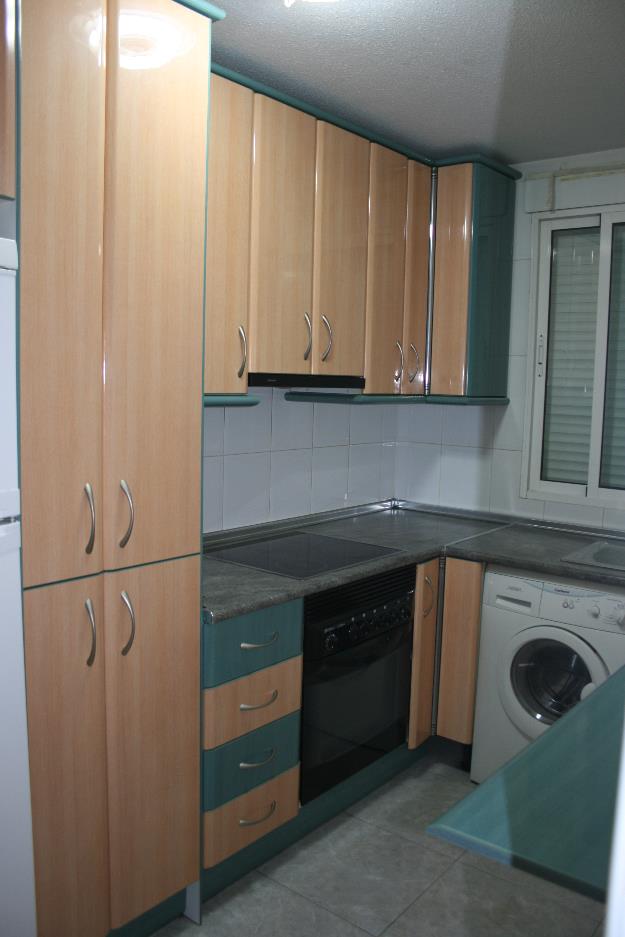 Vivienda seminueva de 3 dormtorios en alquiler