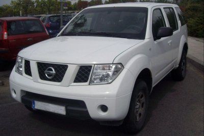 NISSAN PATHFINDER 174CV 7PLAZAS 1 AÑO GARANTIA - MADRID