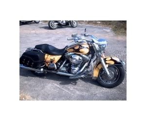 HARLEY DAVIDSON ROAD KING