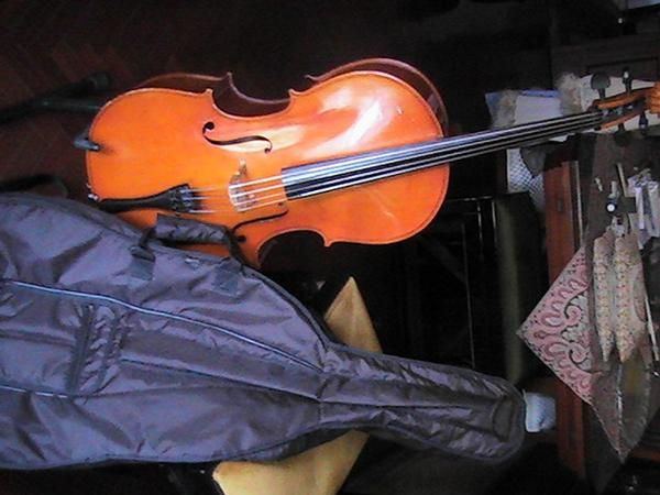 VENDO VIOLONCHELO COREANO TAMAÑO 1/2 MUY BARATO