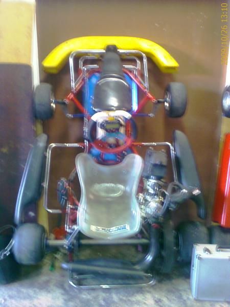 2  SI  SI  dos chollos  para hobby  PCR  Y  SWISS HUTESS 125 CC ,ROTAX -MAX