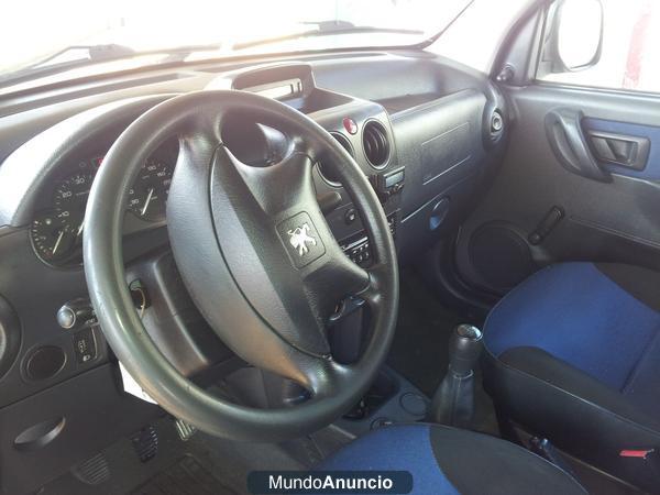 OCASIÓN. PEUGEOT PARTNER  1.9 D COMBI   3000 EUROS