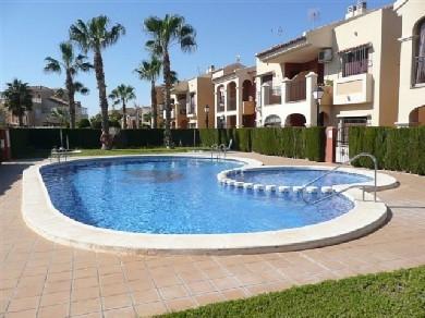 Apartamento con 2 dormitorios se vende en Torrevieja, Costa Blanca