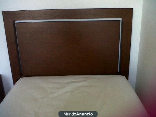 VENDO JUEGO DE ALCOBA INDIVIDUAL ROBLE 250€!