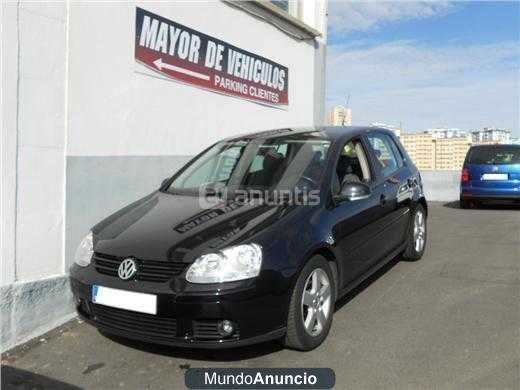 Volkswagen Golf 1.6 HIGHLINE