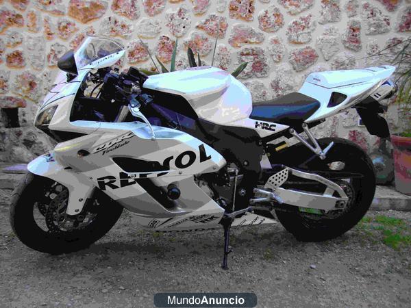 Honda CBR 1000rr fireblade