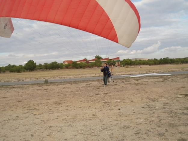 Vendo paramotor +vela