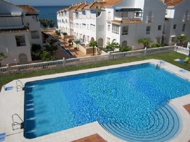 Apartamento con 2 dormitorios se vende en Nerja, Costa del Sol, Axarquia