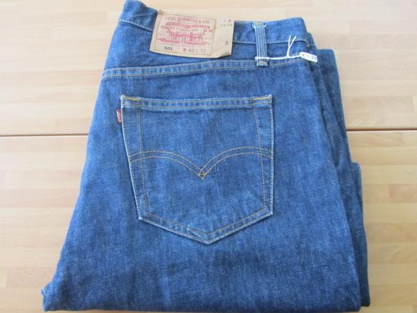 Levis jeans 501 talla 40 color azul oscuro segunda mano