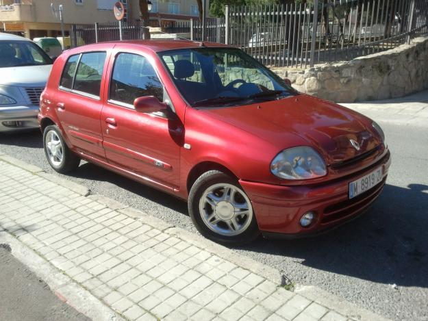 Renault Clio Tech Road 1.9 dti 80 cv. año 2000