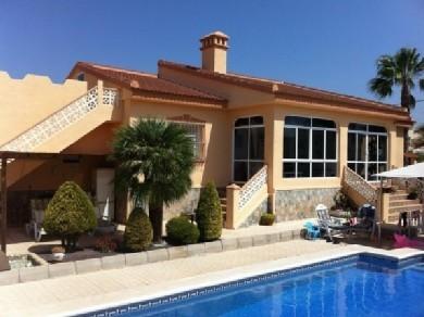 Chalet con 4 dormitorios se vende en Ciudad Quesada, Costa Blanca