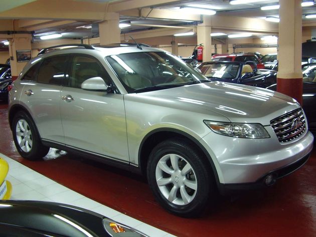 INFINITI FX 35 275 cv