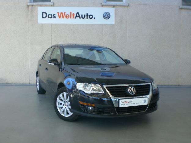 Volkswagen Passat 2.0 TDI 110cv DPF Edition Plus, 13.900€