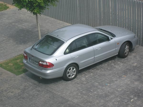 VENDO MAZDA 626 2.0 16V    TELEF: 653057583