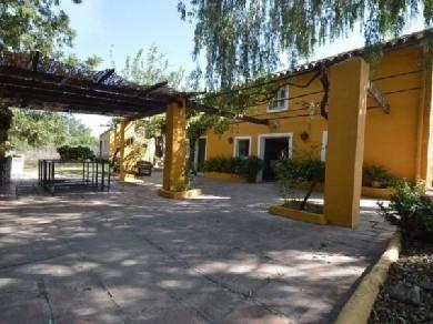 Chalet con 5 dormitorios se vende en Coin