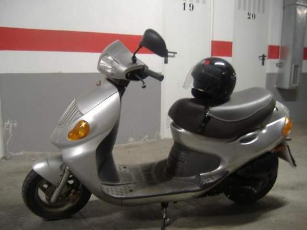 DAELIM MESSAGE II 50 - TIPO SCOOTER - OPORTUNIDAD UNICA - VENDO POR NO USAR