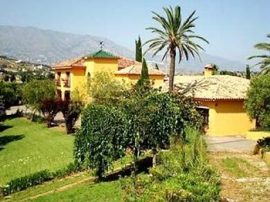 Chalet con 5 dormitorios se vende en Mijas Costa, Costa del Sol