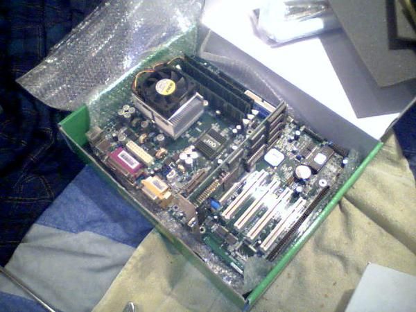 Placa base AMD +micro +disipador+memoria+svga