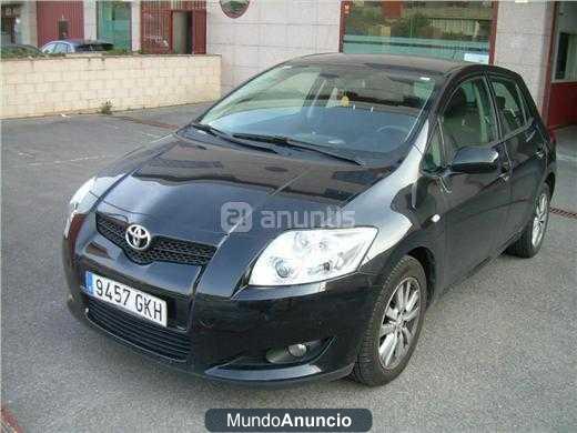 Toyota Auris 2.0 D4D Sol