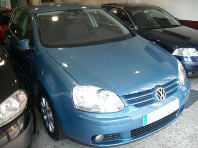 VOLKSWAGEN GOLF 1.6 16V - Valladolid