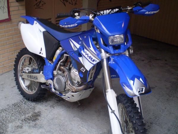 YAMAHA WR 450 F AÑO 2004 SE ACEPTA MOTO A CAMBIO