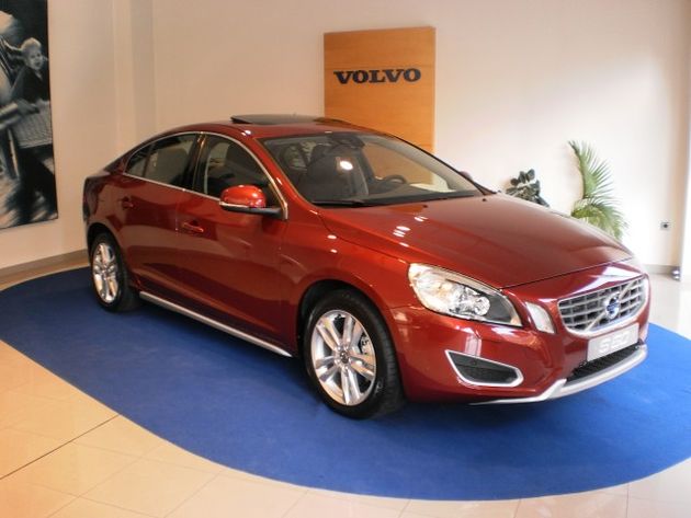 VOLVO S60 SUMMUM