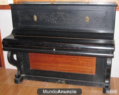 piano de pared