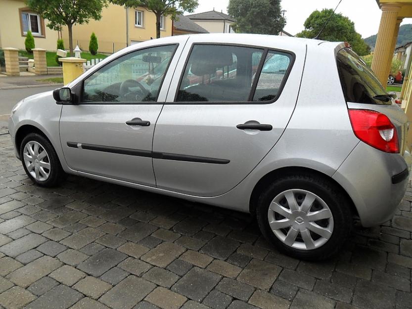 Renault clio iii 1,5 dci 70cv eco 2 expresi (2009)