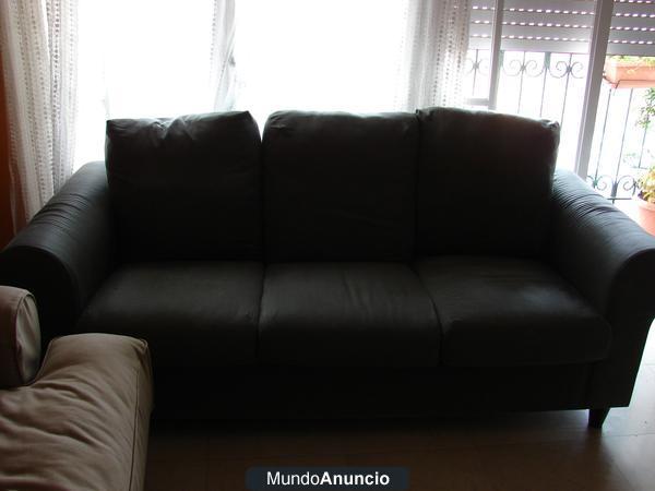 sofa de tres puestos