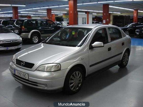 Opel Astra 1.6 CLUB