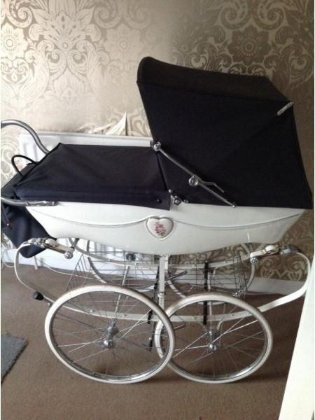 Silver cross cameo pram perfecto estado