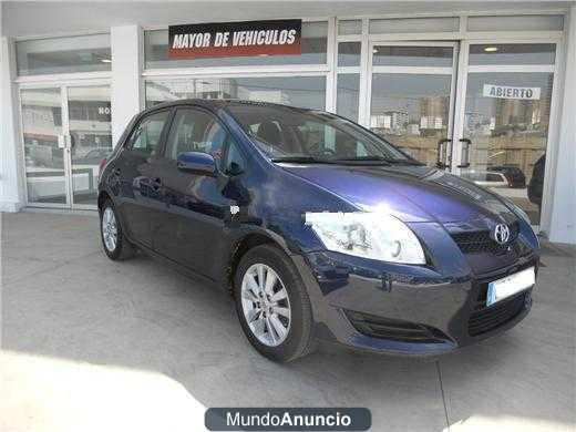 Toyota Auris 1.4 VVTi Luna