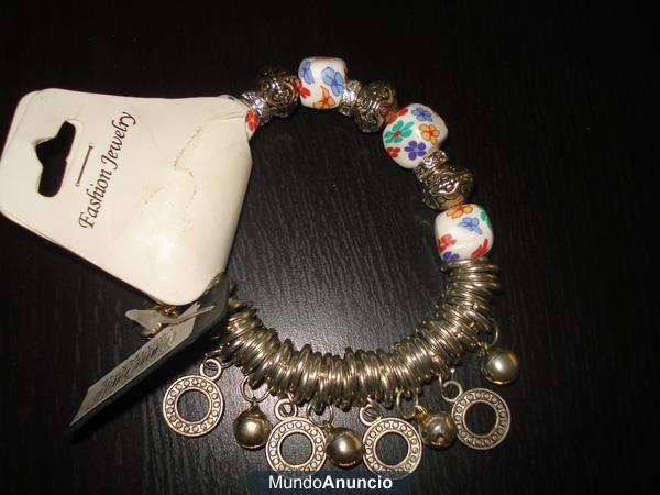 VENDO COLGANTES, PULSERAS, PENDIENTES DE PIEDRAS NATURALES