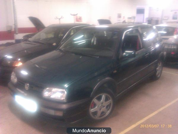 VENDO GOLF SERIE 3 2.0 GTI