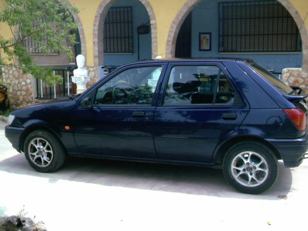 ford fiestA 1.8 DIESEL VALENCIA-TORRENT