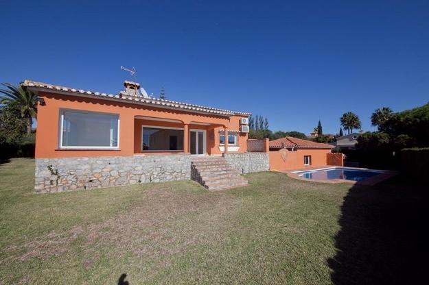 Villas a la venta en Elviria Costa del Sol