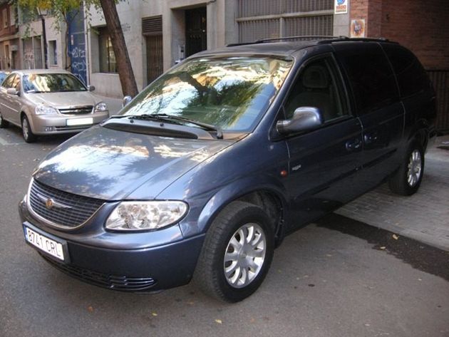 CHRYSLER VOYAGER GRAND  2.5 CRD SE 10M