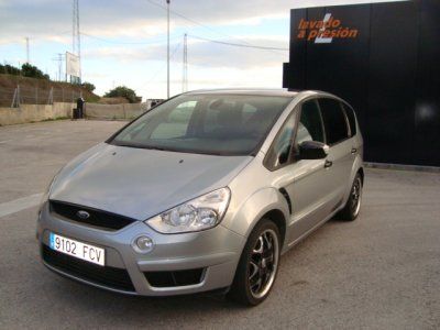 FORD S-MAX 2.0 TDCI TITANIUM 140 CV, 6 VEL., 7 PLAZAS, BLUETOOTH, CONTROL DE VOZ - Malaga