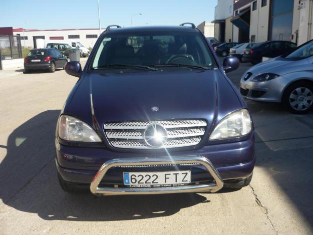 IMPECABLE MERCEDES ML320