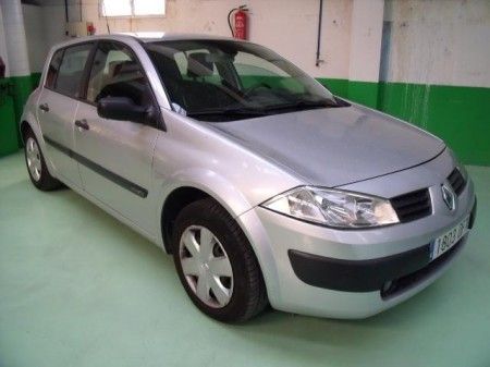 RENAULT MEGANE 1.9 DCI 120 CV EXPRESION - Madrid