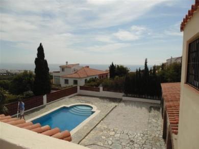 Chalet con 5 dormitorios se vende en Manilva, Costa del Sol