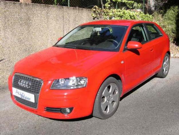 Venta de coche Audi A3 2.0 TDI AMBITION '06 en Las Rozas