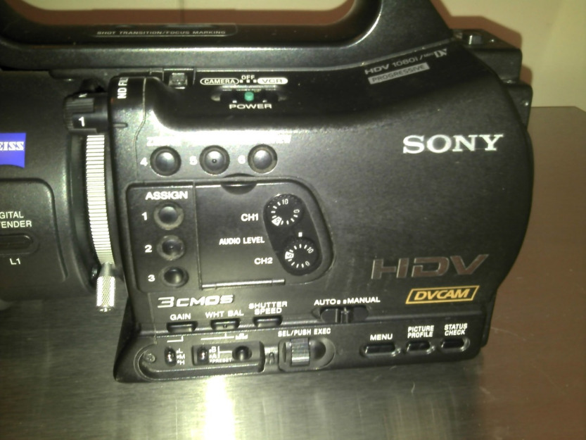 Cámara Profesional De Video Hd Sony Hvr-z7u