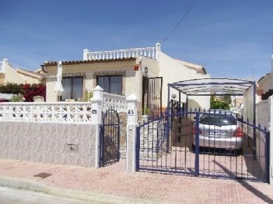 Chalet con 2 dormitorios se vende en Playa Flamenca, Costa Blanca